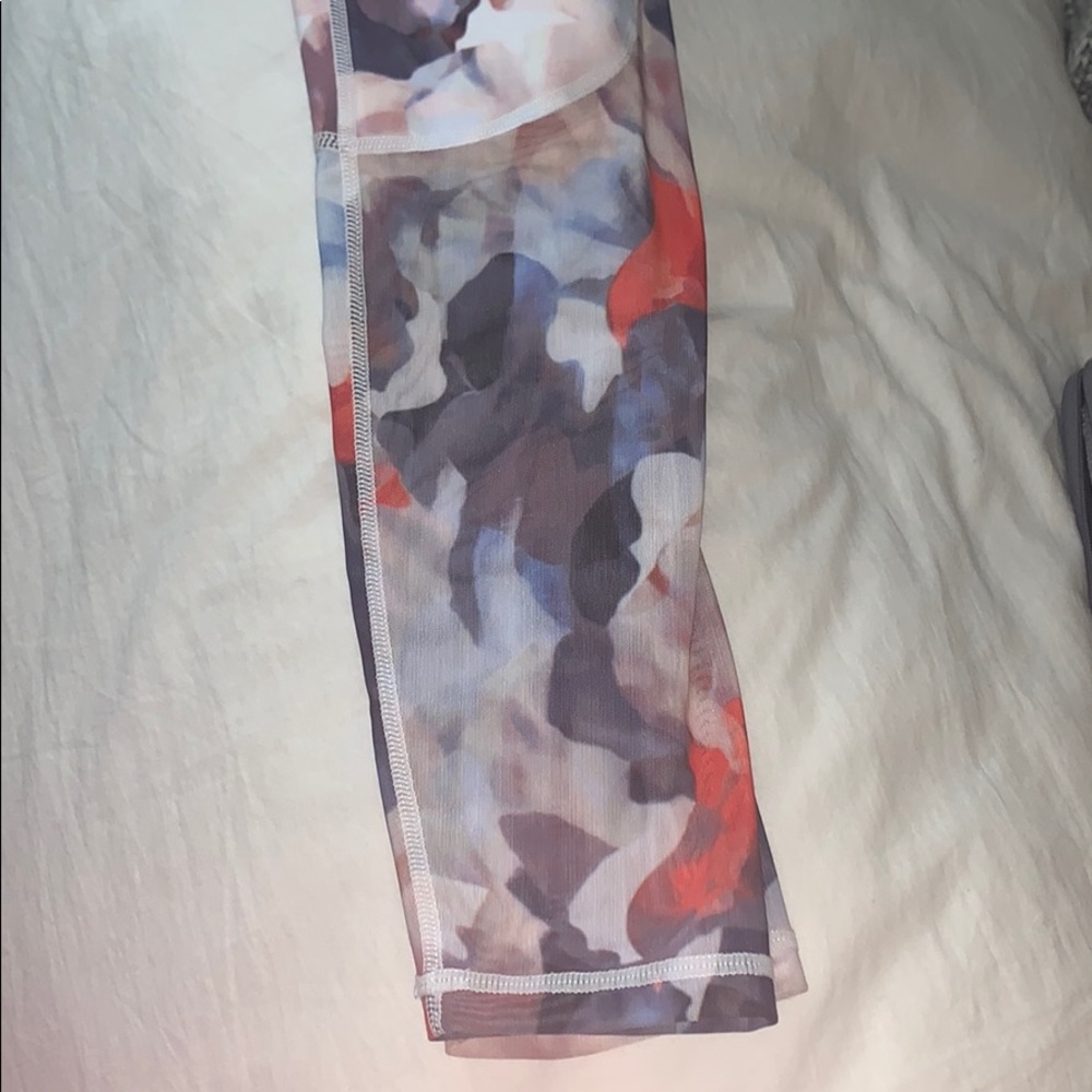 Fabletics Patterned Leggings - Picture 2 of 4